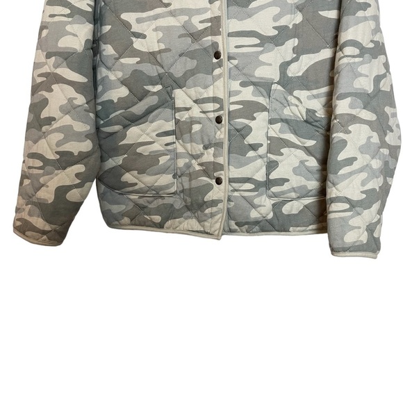 Z Supply Maya Dusty Sage Camo Snap Front Quilted Jacket Sz. M - Picture 6 of 12